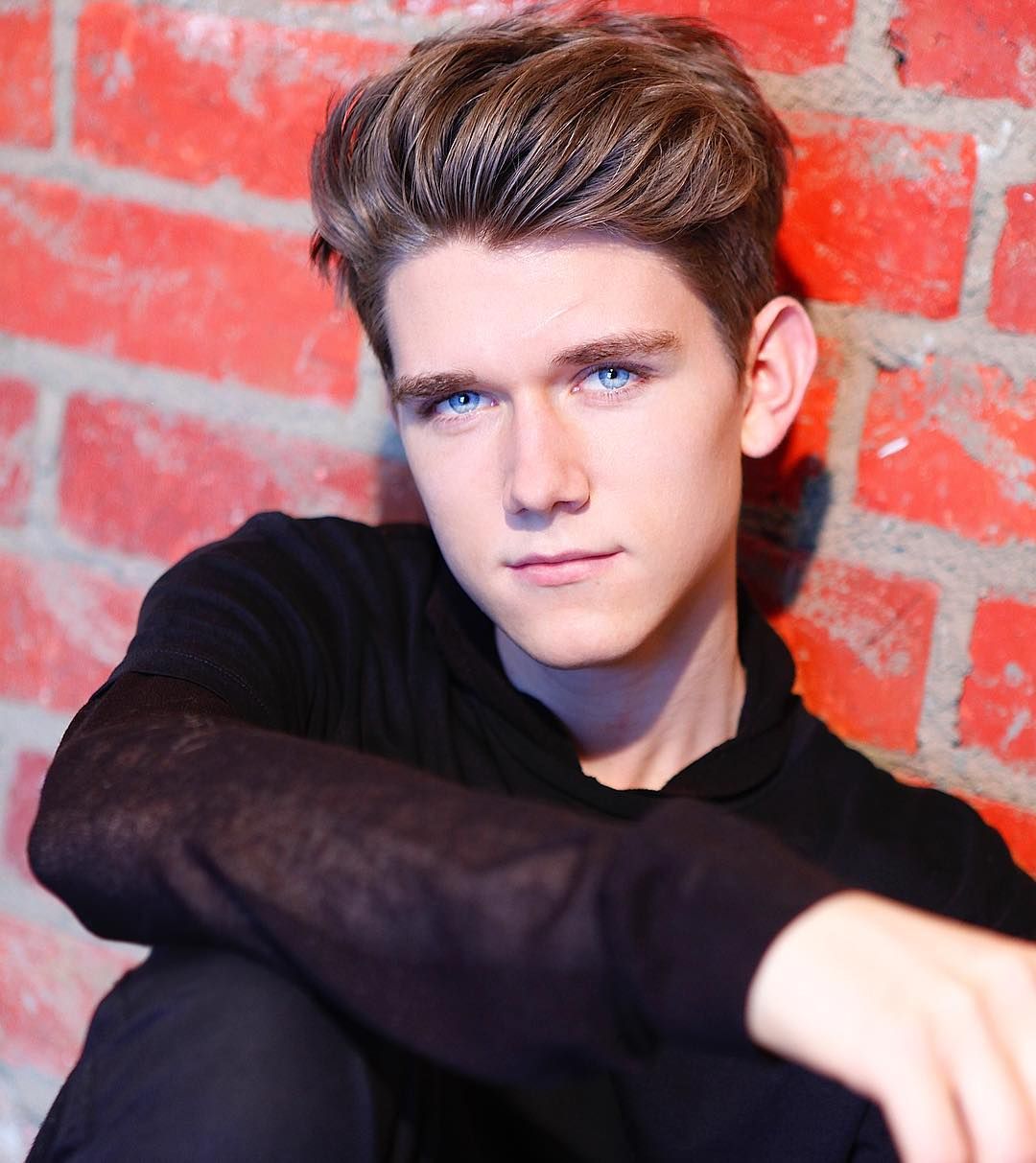Devan Key Bio, Height, Age, Weight, Girlfriend and Facts