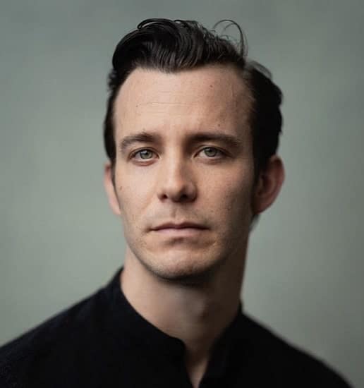 Luke Thompson Biography, Height & Life Story Super Stars Bio