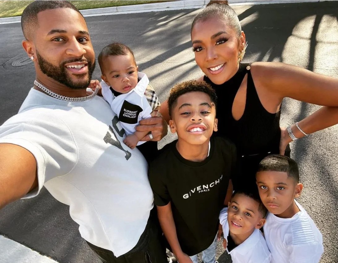 Devale Ellis Biography, Height & Life Story Super Stars Bio