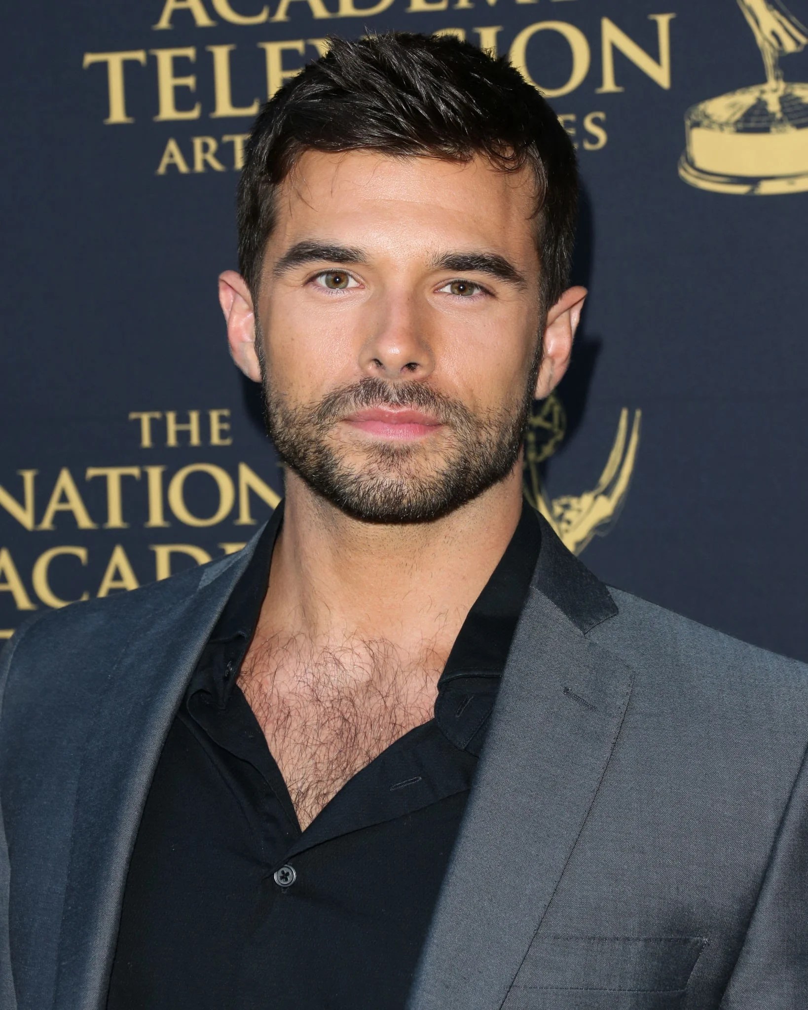 Josh Swickard Biography, Height & Life Story Super Stars Bio