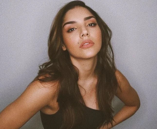 Laura González - Biography, Height & Life Story | Super Stars Bio