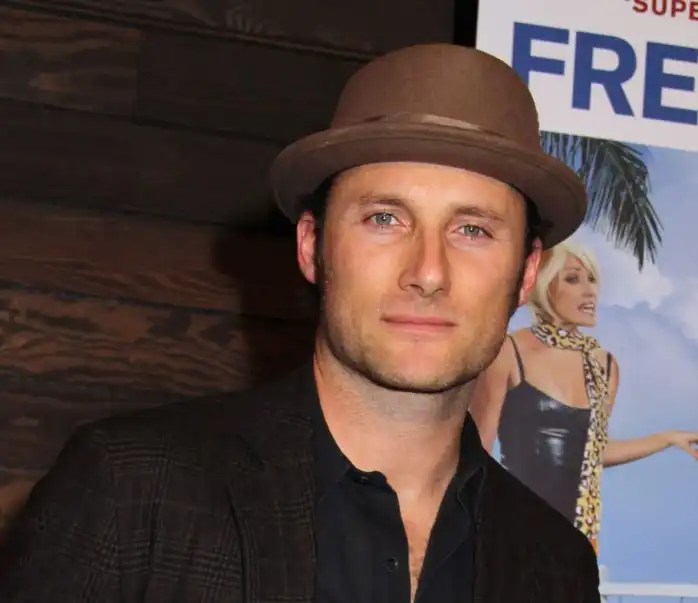 Chris Stills - Biography, Height & Life Story | Super Stars Bio