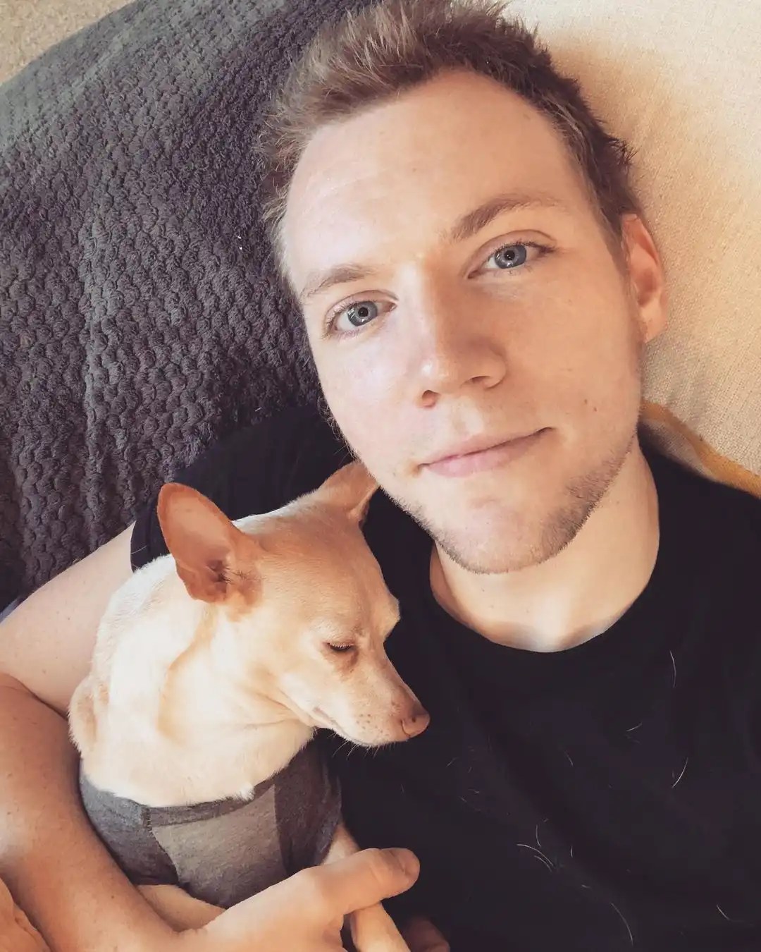 James Allen McCune Biography, Height & Life Story Super Stars Bio