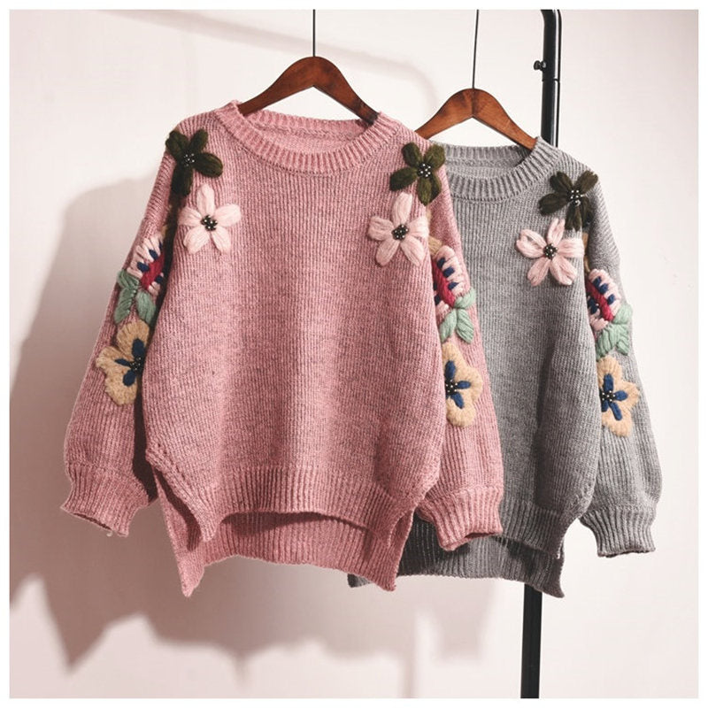 Elegant Flower Embroidery Knitted Sweater Sothwarm