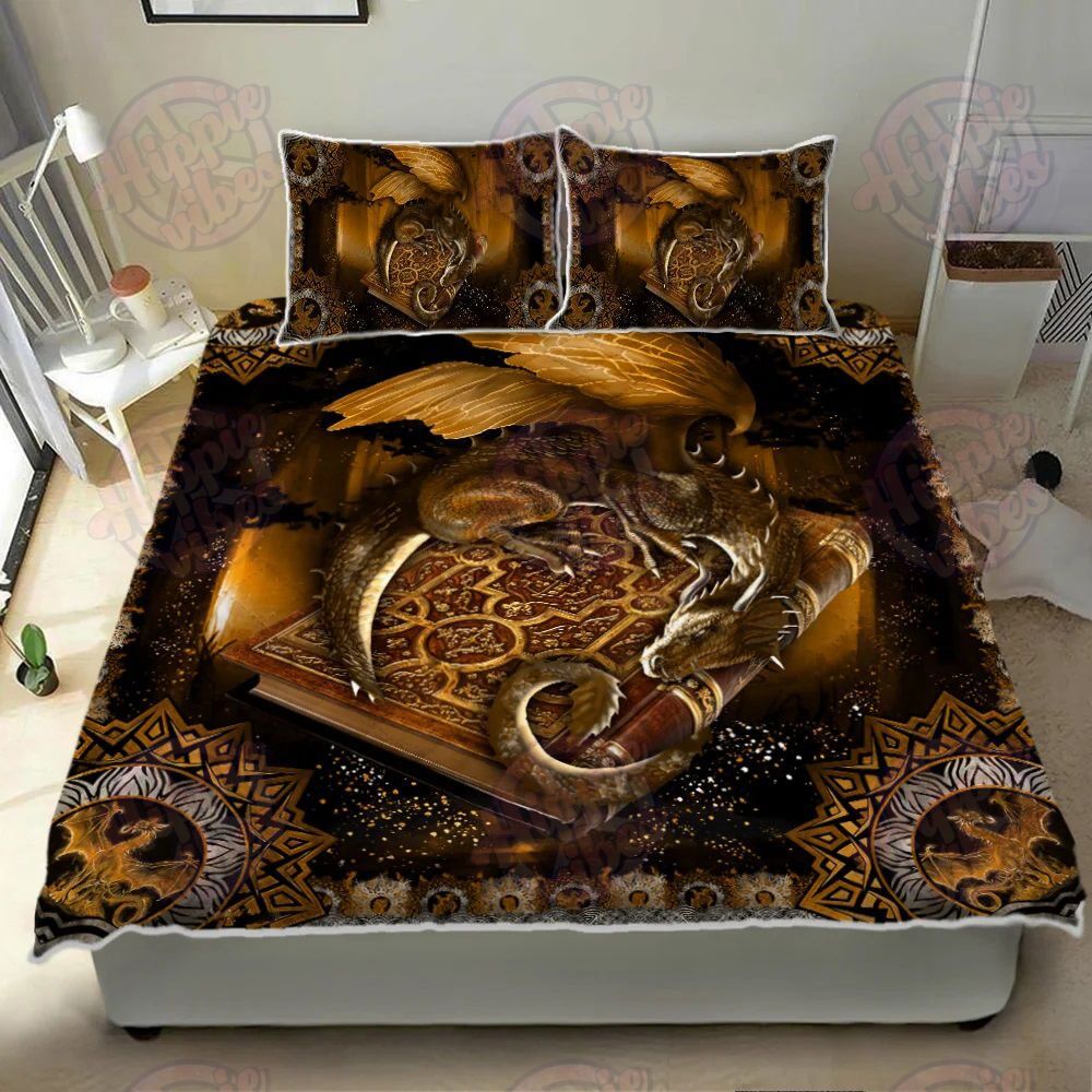 Book Dragon Quilt Bed Set ReadingLLC