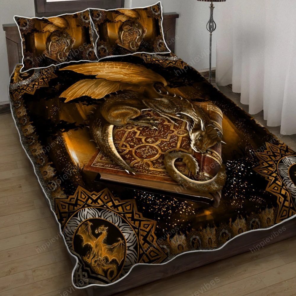 Book Dragon Quilt Bed Set ReadingLLC