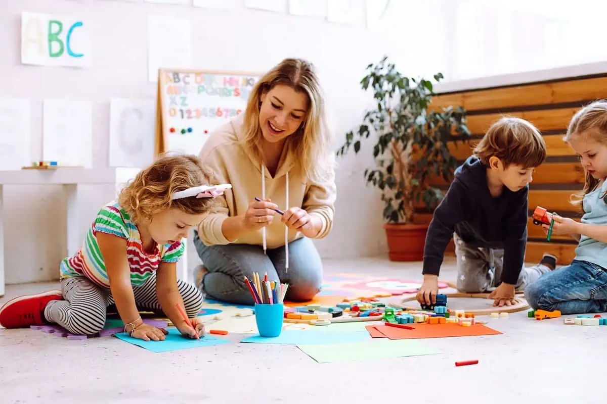 The Role of Educational Toys in Child Development! Supply Chain Game