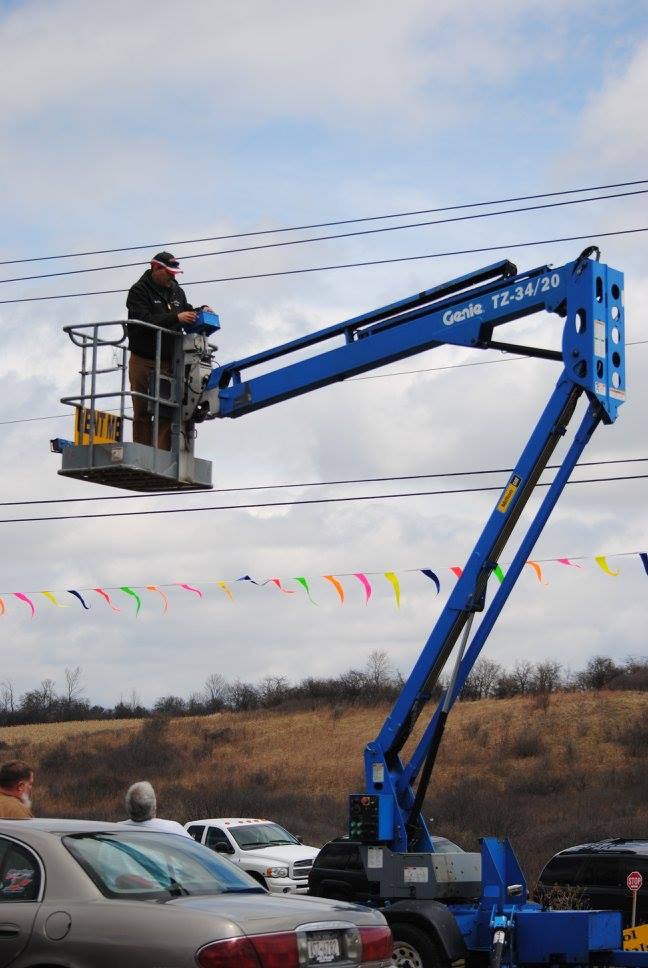 Heavy Equipment Rental, Excavators, Skid Steer, TRACTOR, Lift