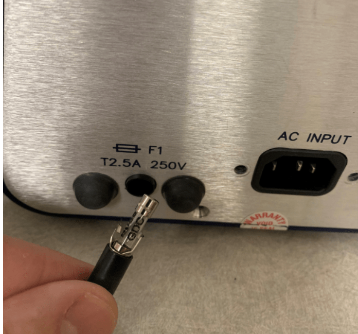 Legacy ECM 830 Changing the fuse BTX