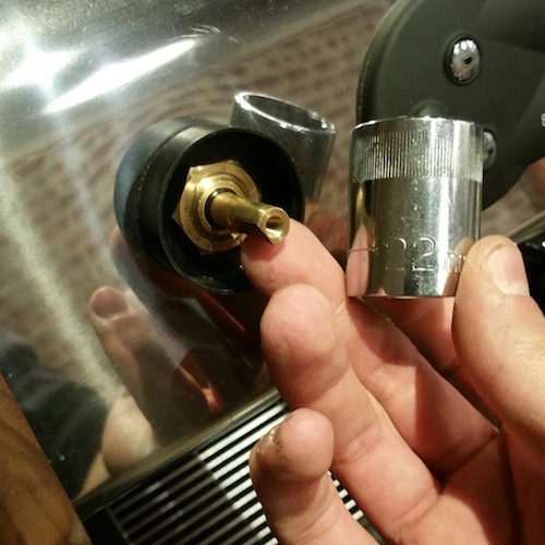 LUCCA A53 / Vivaldi Removing Upper Front Panel