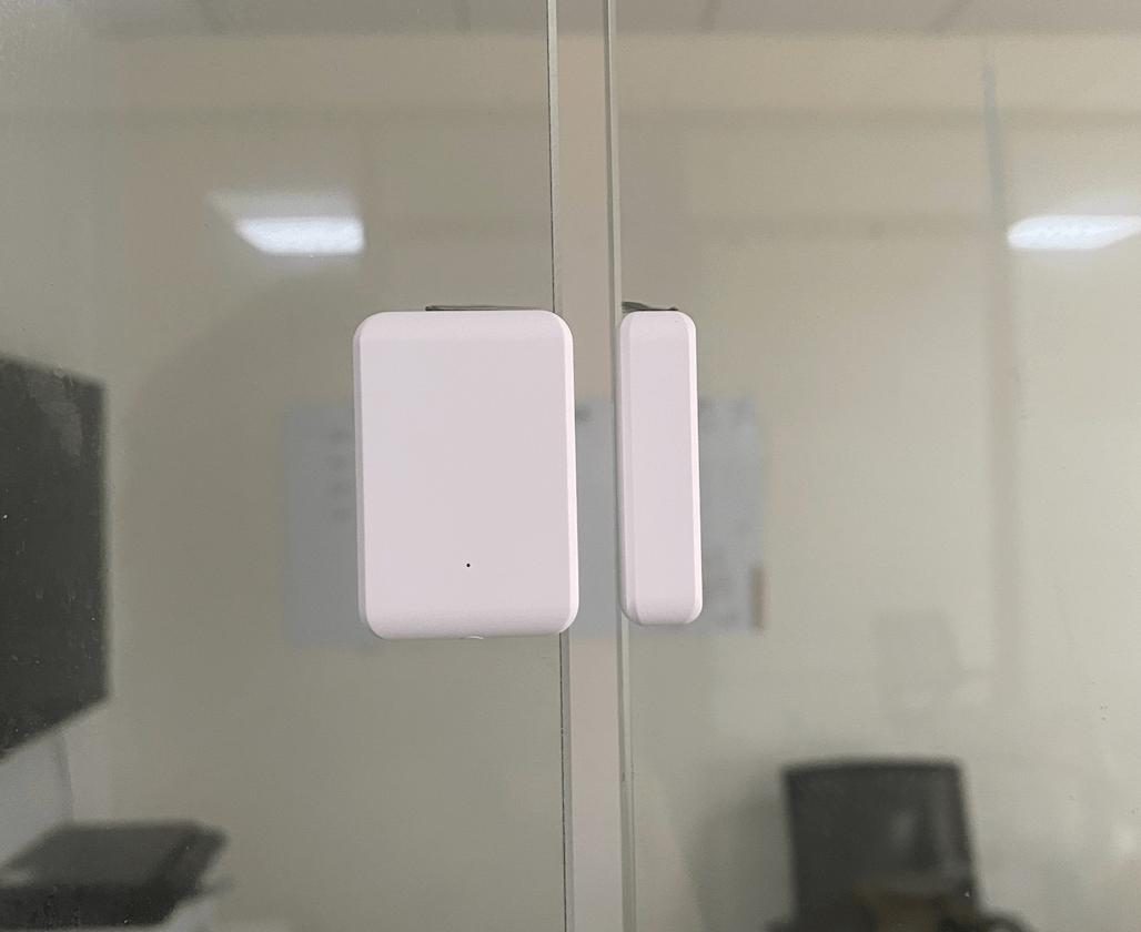 Setting up the Sifely Door Sensor Sifely Smart Lock