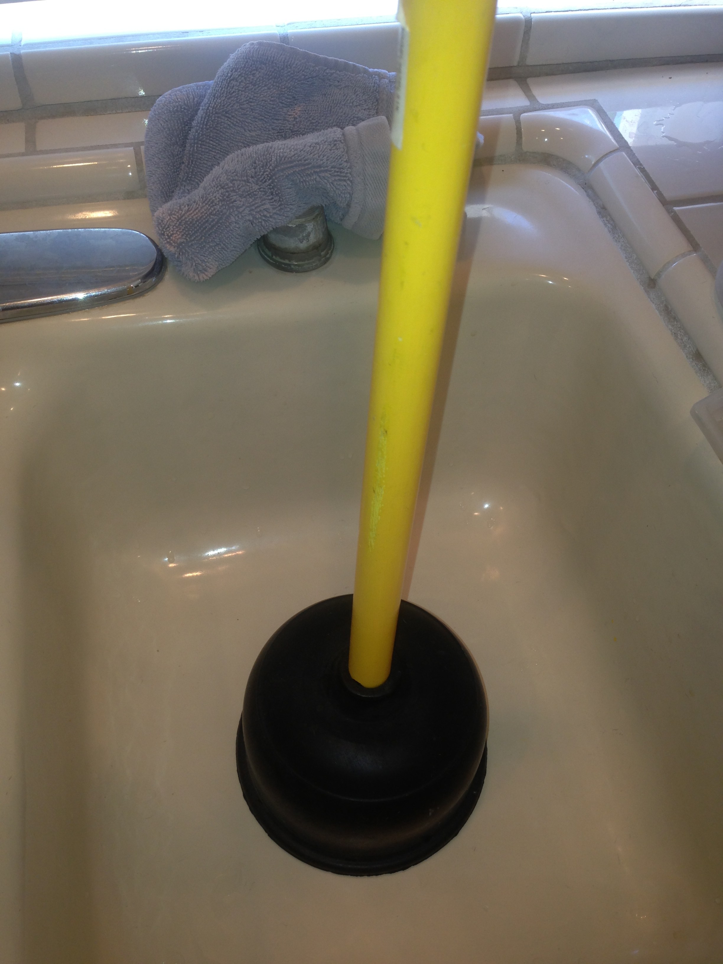 Garbage Disposal Is Clogged Up at Daniel Parks blog