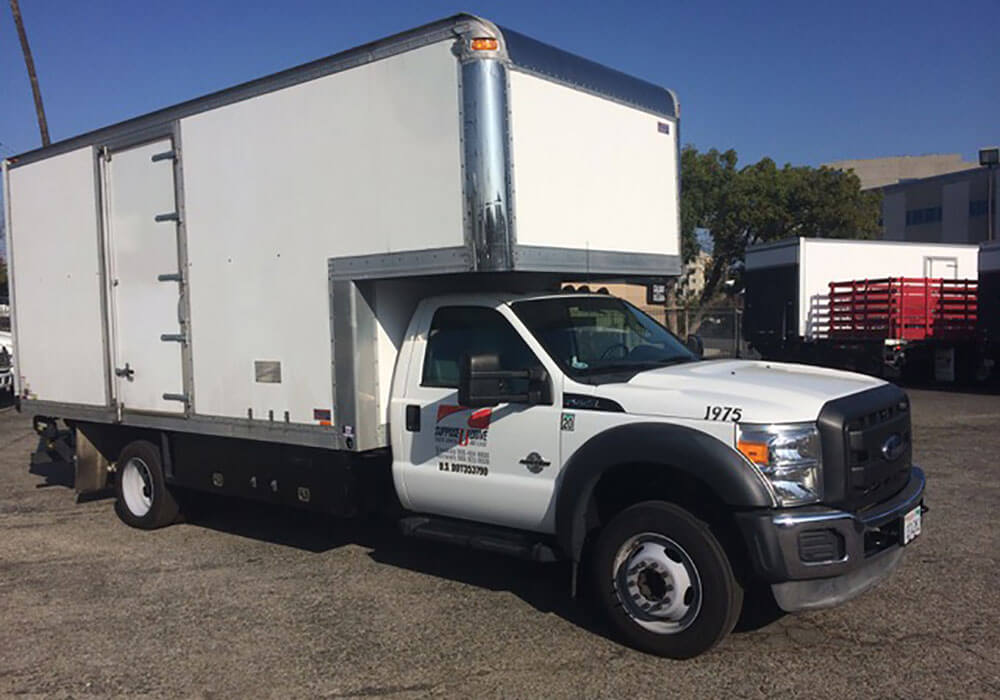Box Truck Ford F550 17' Suppose U Drive Truck Rental & Leasing