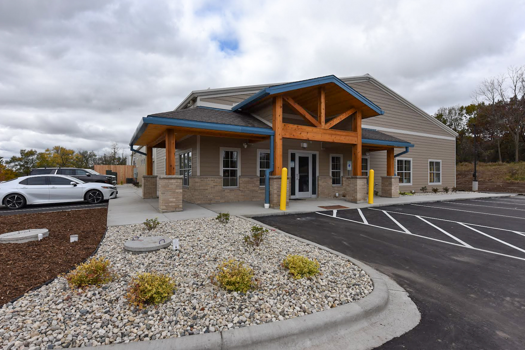 Leader of the Pack Doggie Daycare Supreme Structures, Inc.