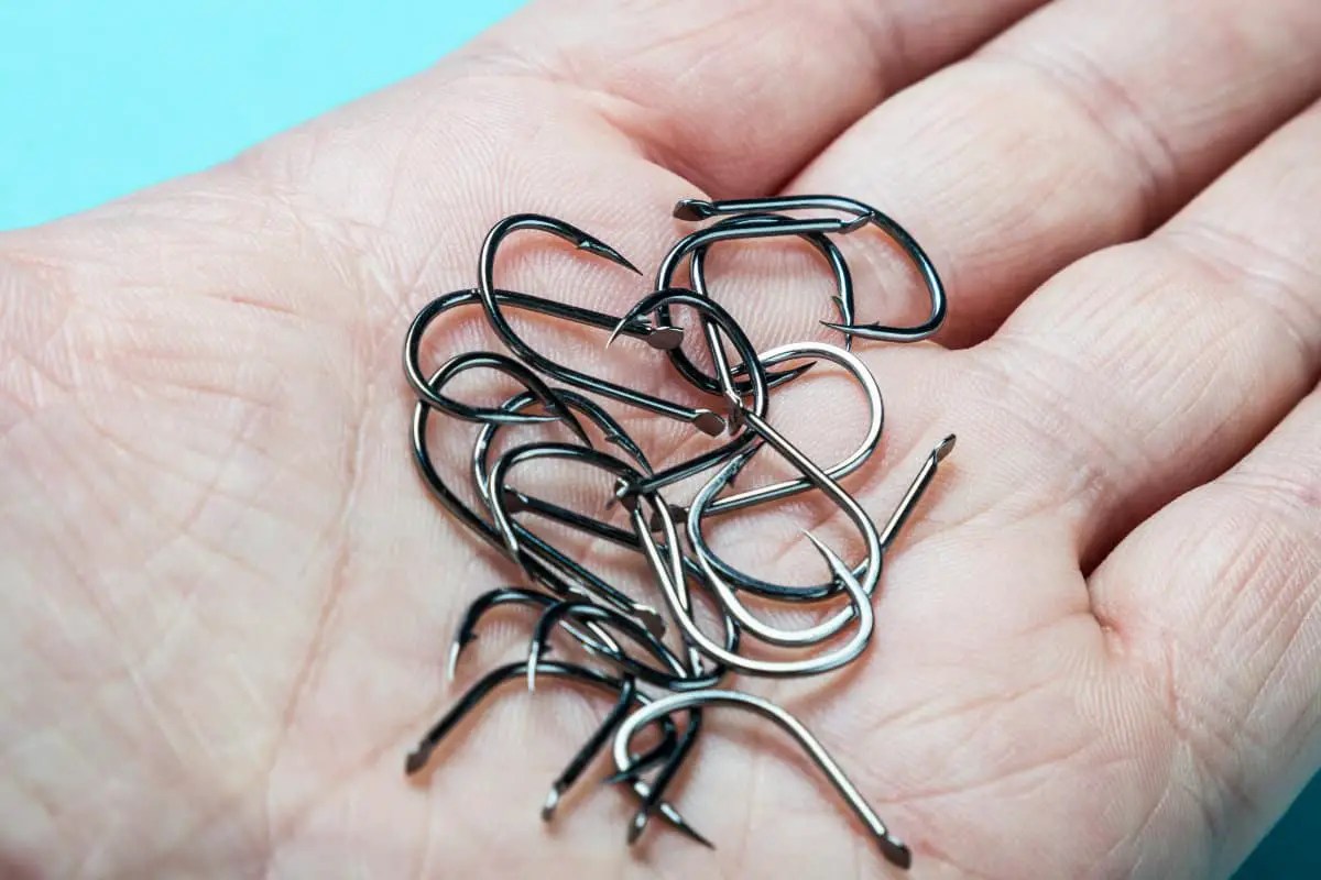 How To Choose Fishing Hook Sizes? Surfcasting Republic