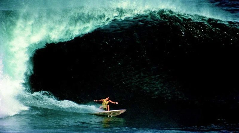 Pipeline Waves A Surfing History From 1964 2006 Surfd
