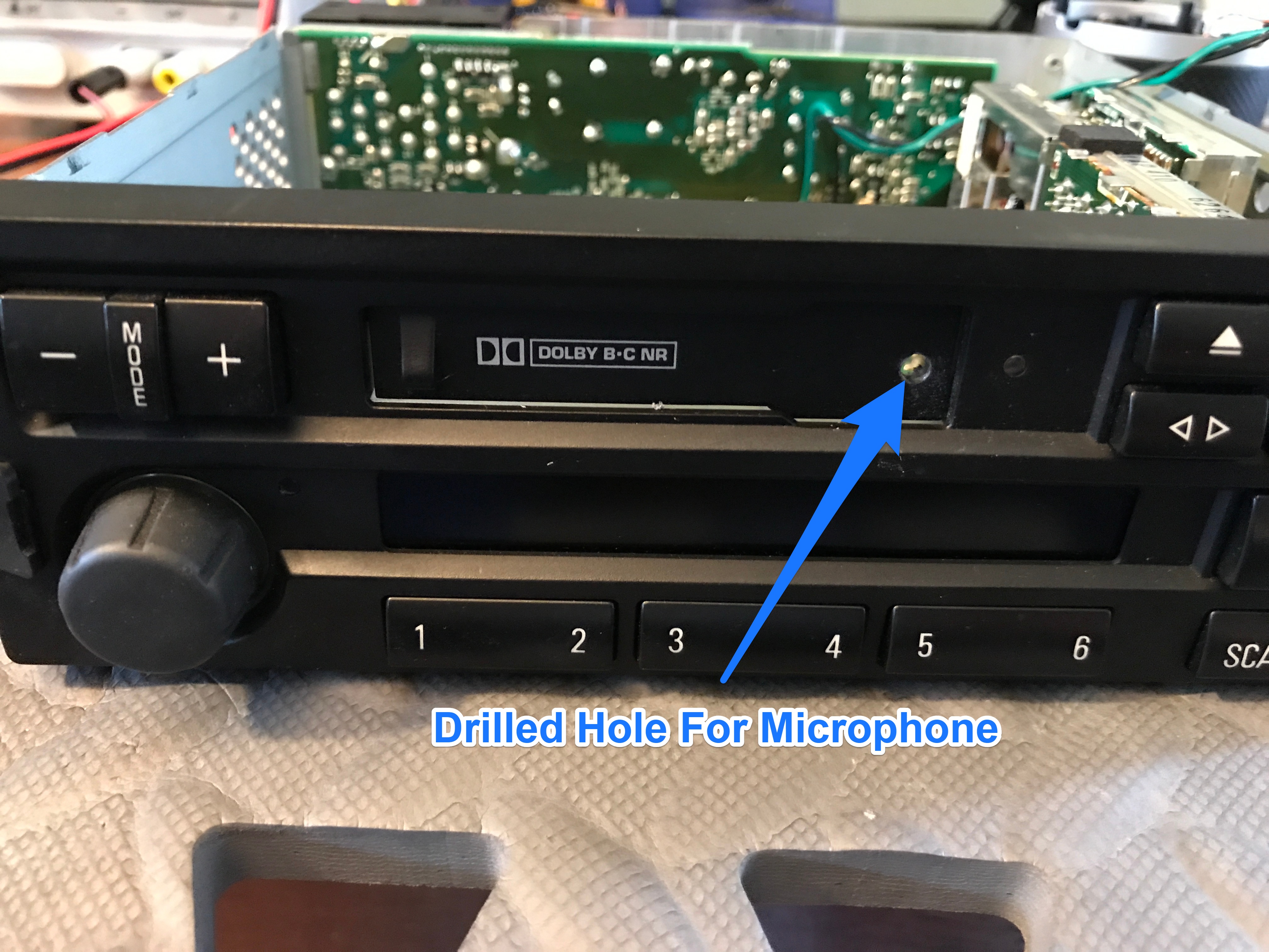 Hack your Car Radio with a HandsFree Bluetooth Receiver surfncircuits