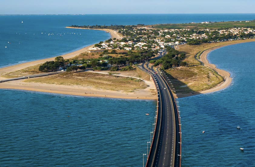 Sur mon île préparer votre séjour avec vos guides gratuits de l'île de Ré