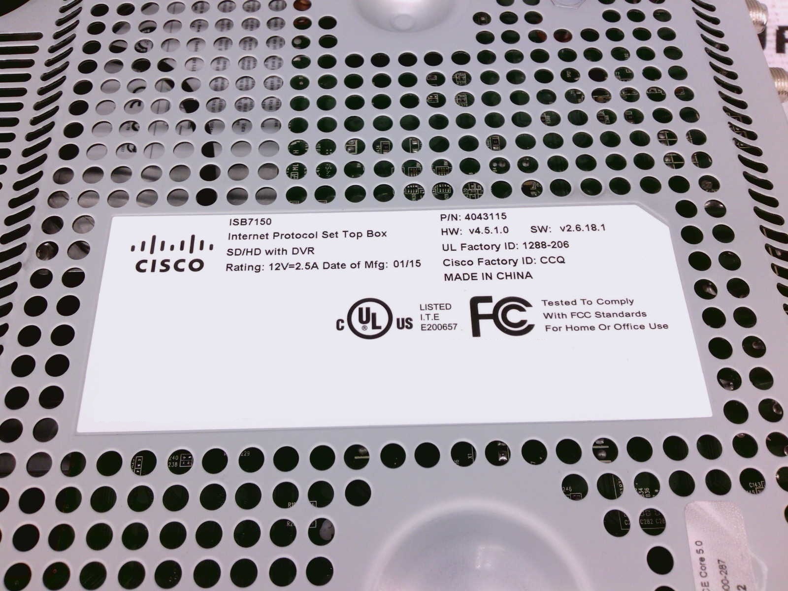 Cisco Internet Protocol Set Top Box SD/HD DVR 4043115 ISB7150 PVR Cable