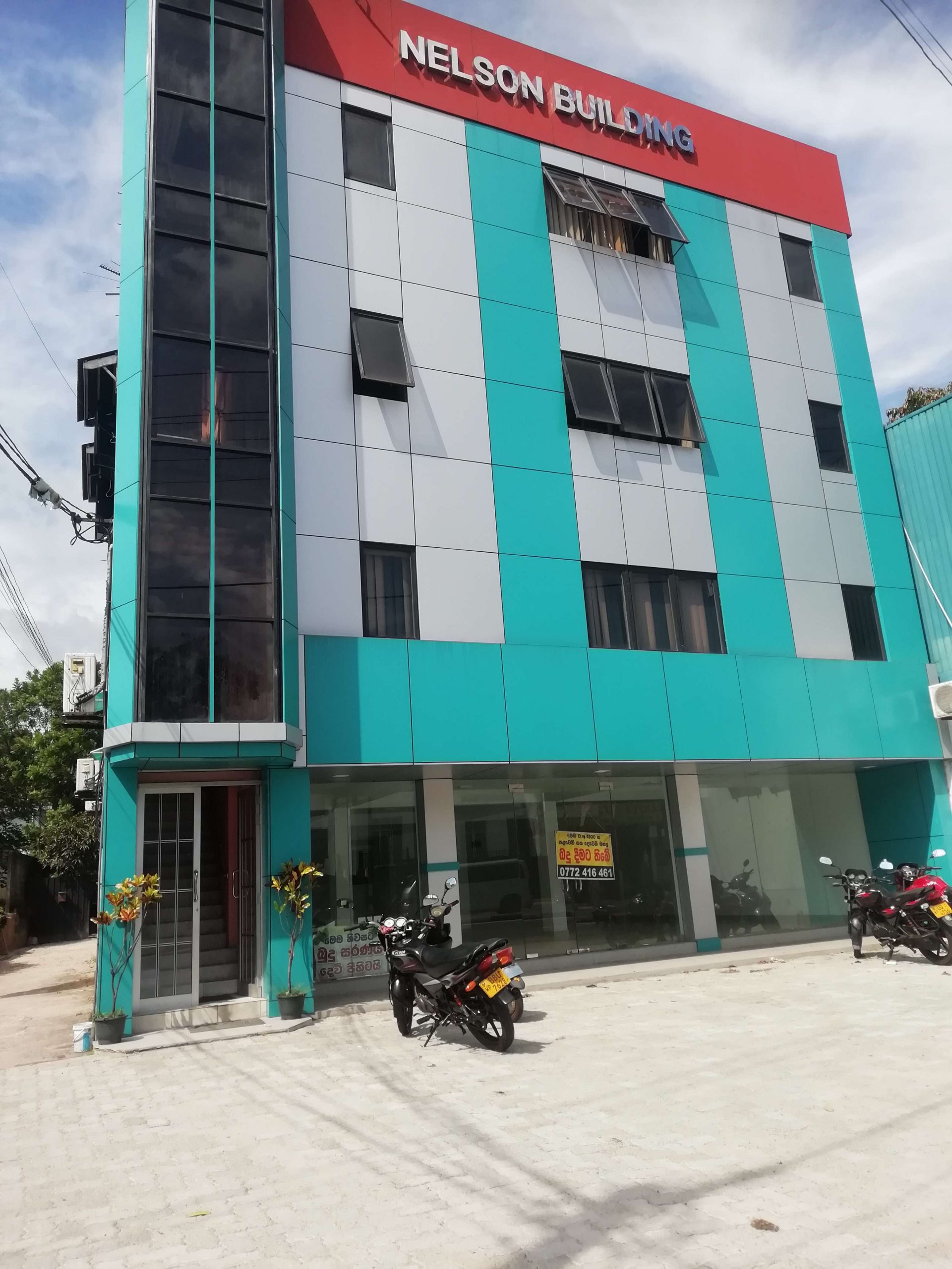 Building for Rent in Dalugama, near University of Kelaniya Surplus