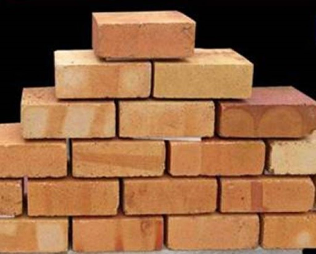 FIRE BRICKS Surplus