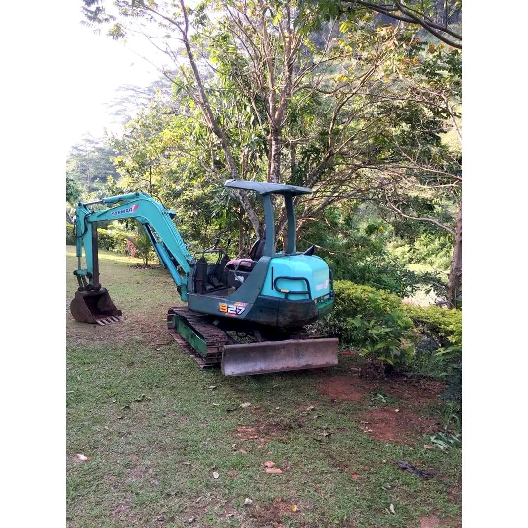 Yanmar B272 Excavator Surplus