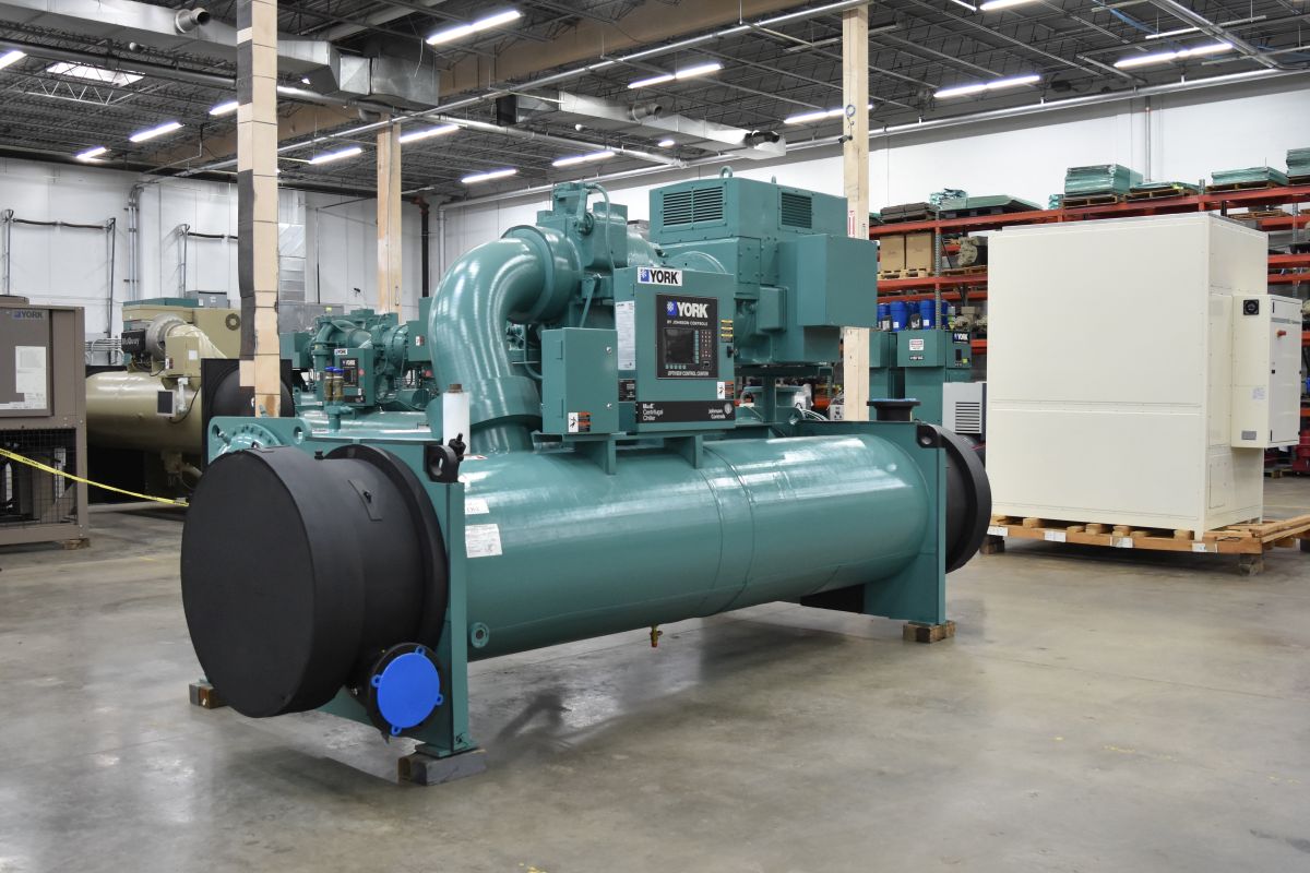 400 Ton WaterCooled Chiller Surplus Group