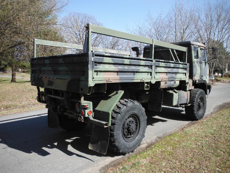 M1081 4x4 LMTV CARGO TRUCK M1078 FMTV Surplus Military Depot