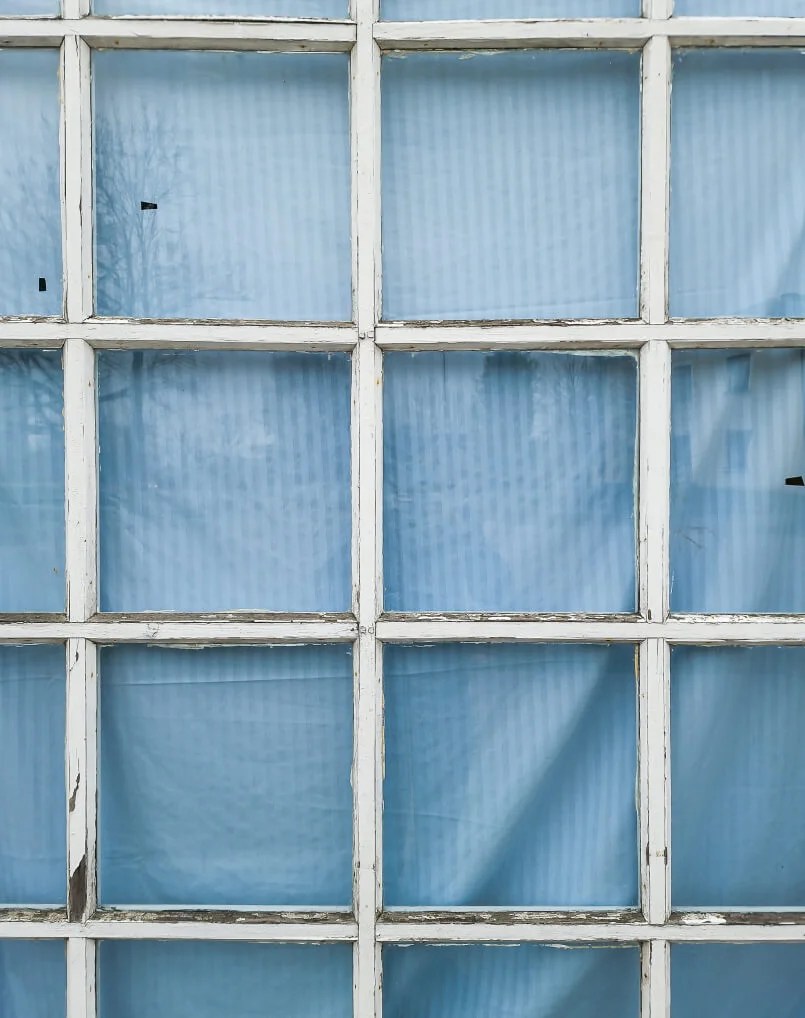 How to replace a broken glass pane? Glass replacement guide