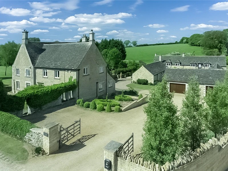 Understanding Restrictions for Grade II Listed Buildings [Guide]