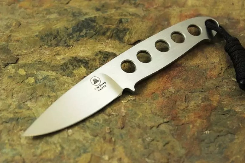 Best Neck Knife Everything You Need to Know About Choosing The Right Gear