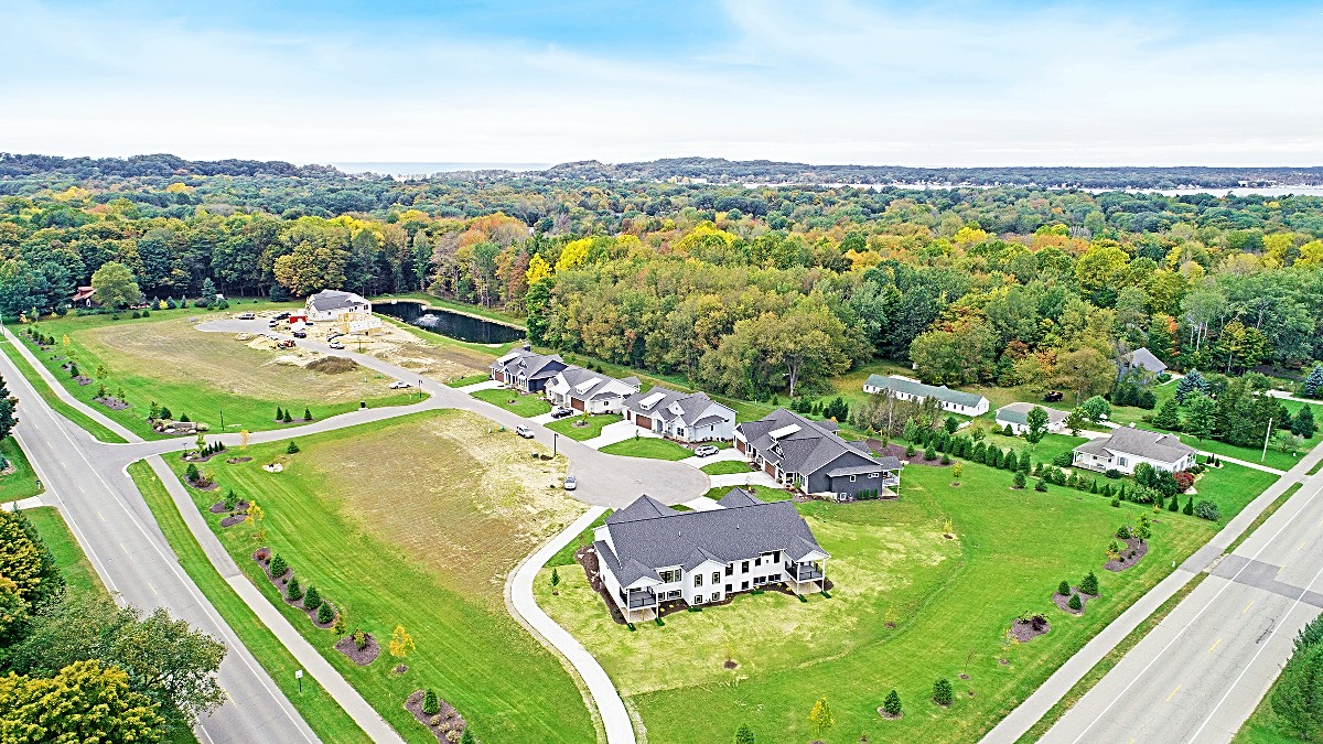 Laketown Crossings Condos Photos & Videos Compagner Real Estate