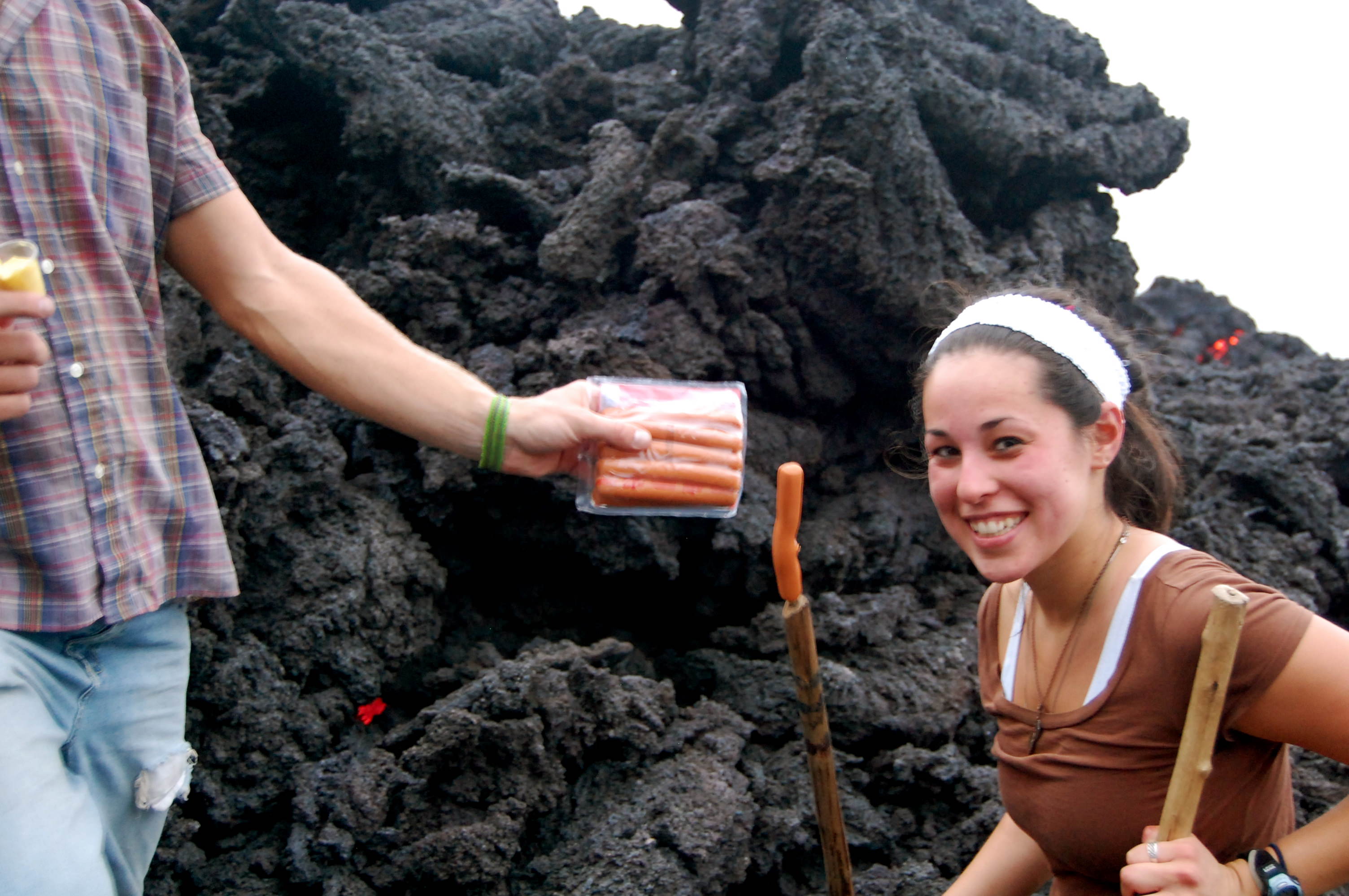 Climbing Pacaya Volcano Day Trip from Antigua, Guatemala