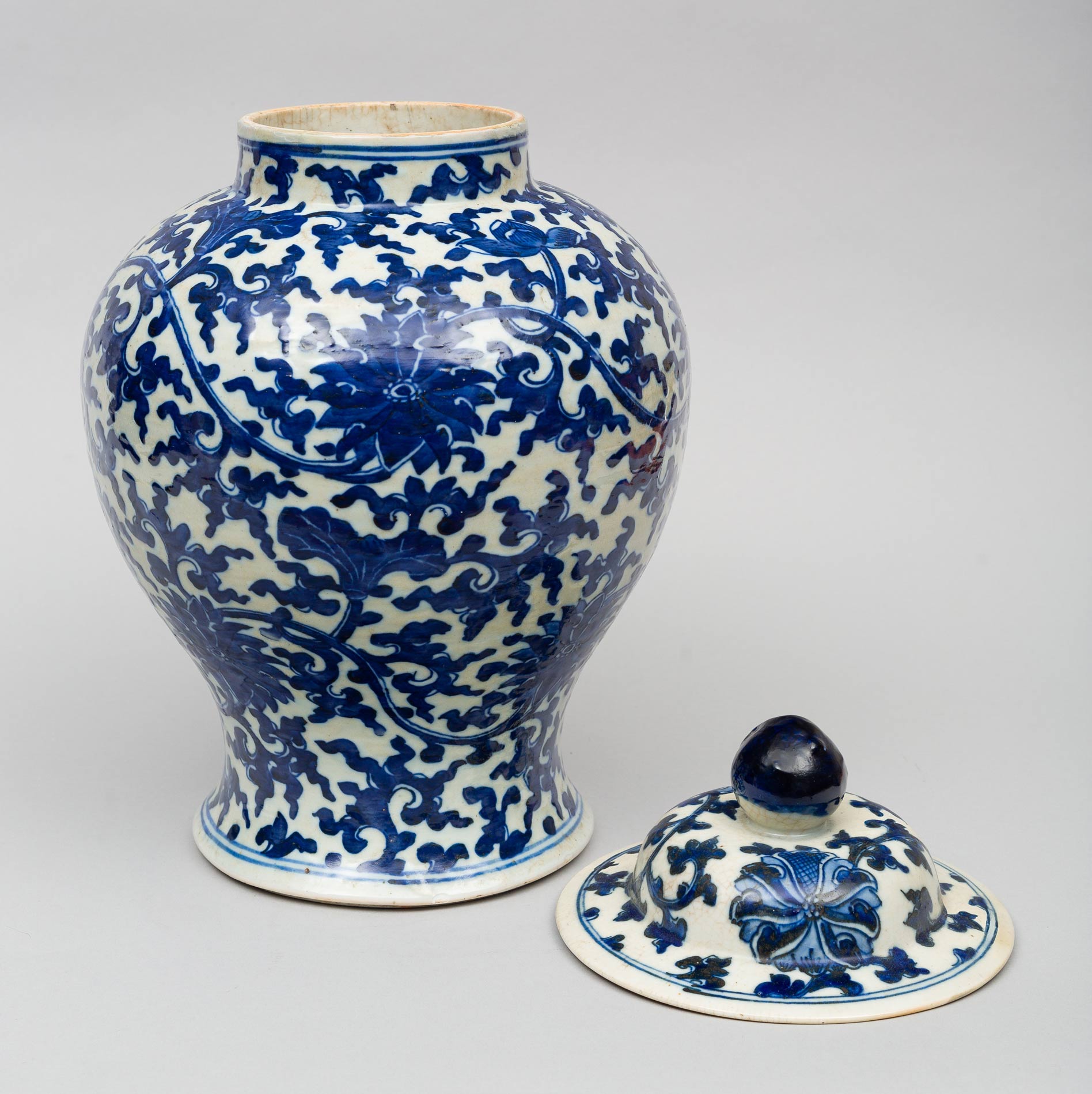 Chinese Porcelain Blue and White Baluster Vase and Lid