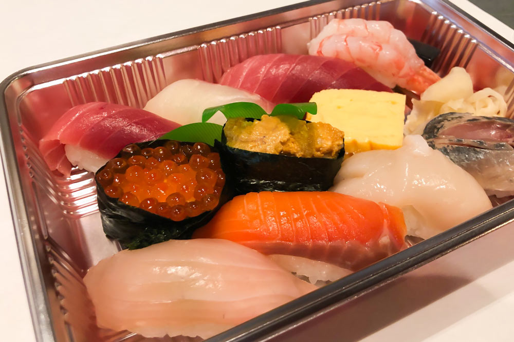 お持ち帰り専用メニュー 魚くに 寿司呑み処