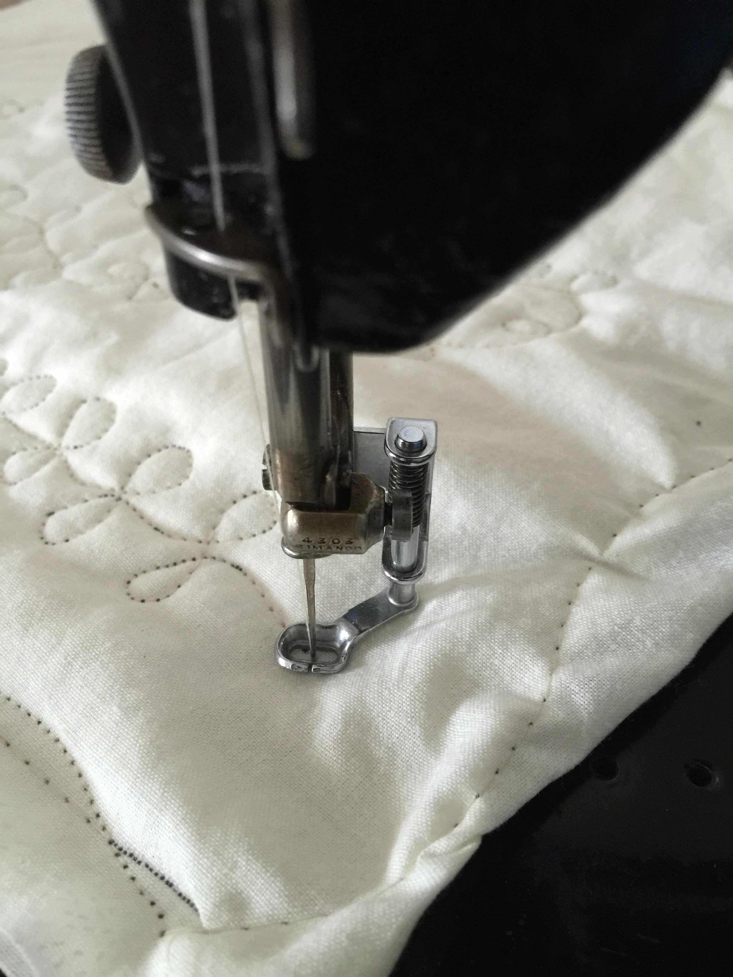 Singer 31K20 Treadle Free Motion Quilting
