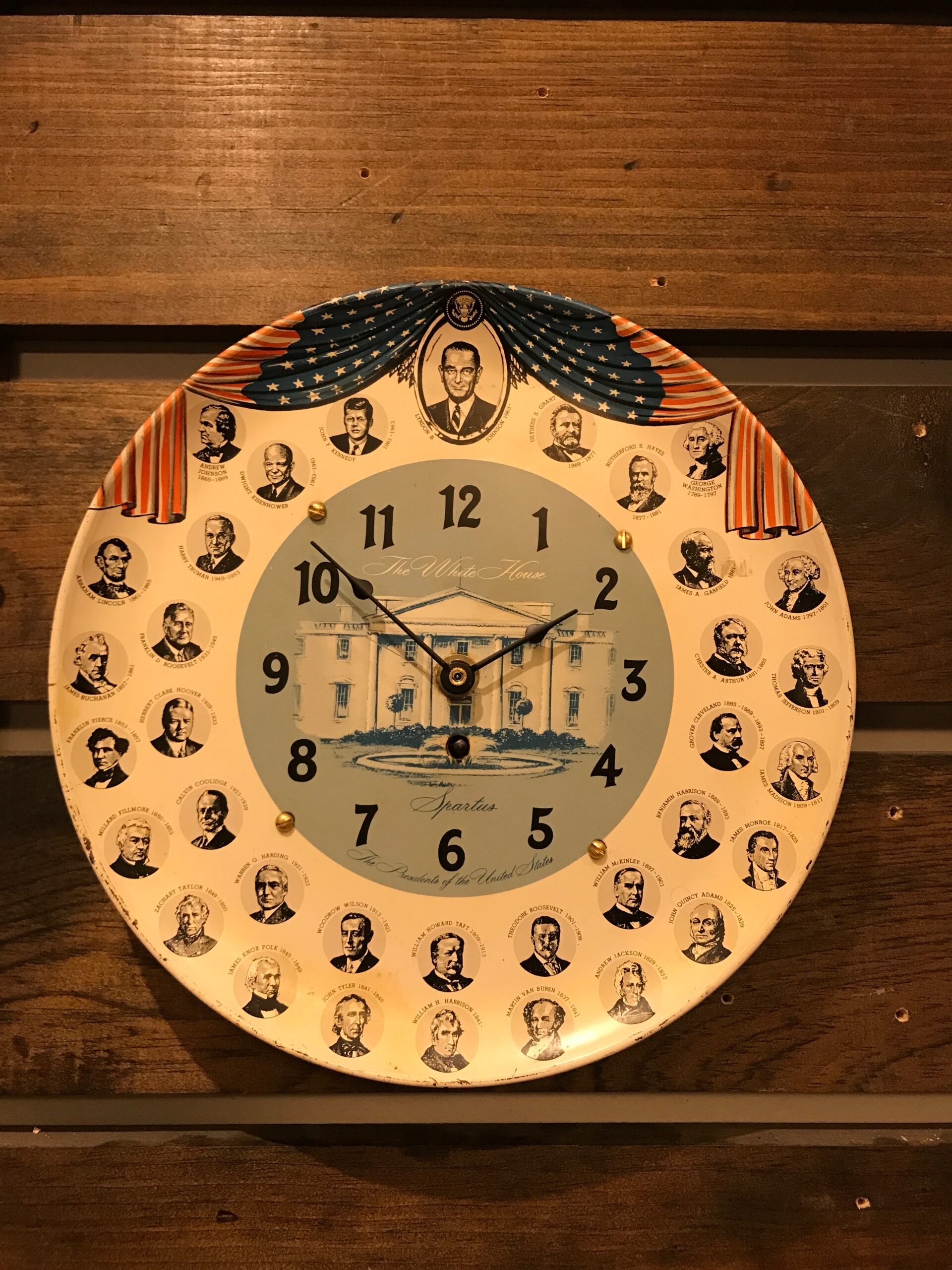 Spartacus Lyndon B. Johnson Commemorative Plate Clock Sutton Clocks