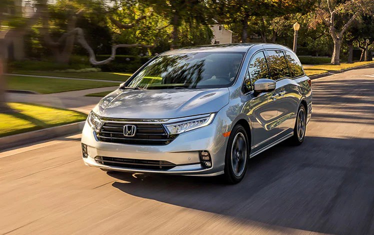 7 High Ground Clearance Minivans (2025 Models)