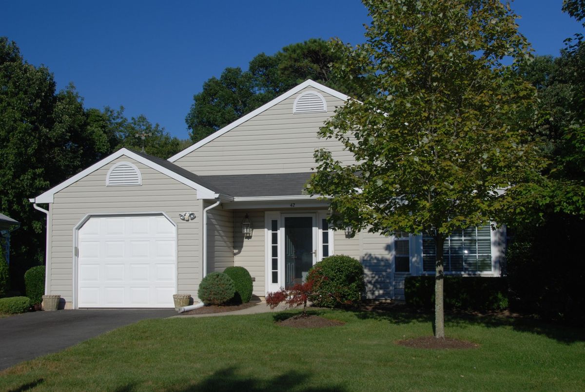 SOLD 42 Sleepy Hollow, Princeton Commons, Brick Bay Head Real Estate