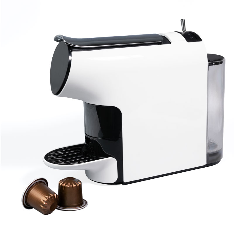 [แถมกาแฟ 2 กล่อง] เครื่องชงกาแฟแคปซูล ระบบ Nespresso CM6300W SUZUKI