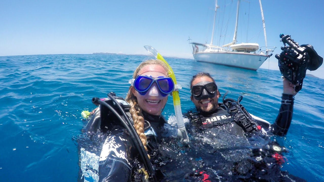 DIY Scuba Diving on Sailing Vessel Delos SV Delos
