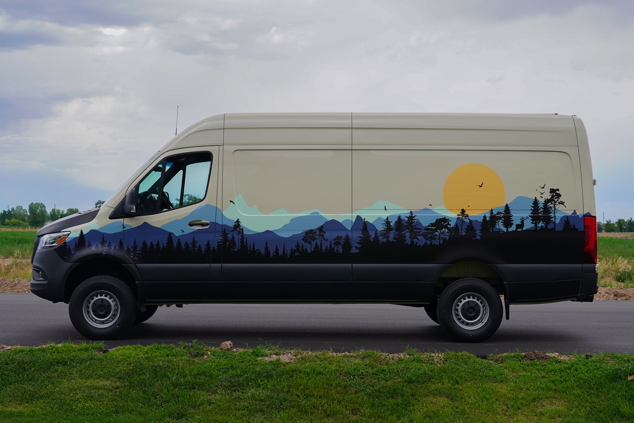 Van Life Wrap SVI Graphics