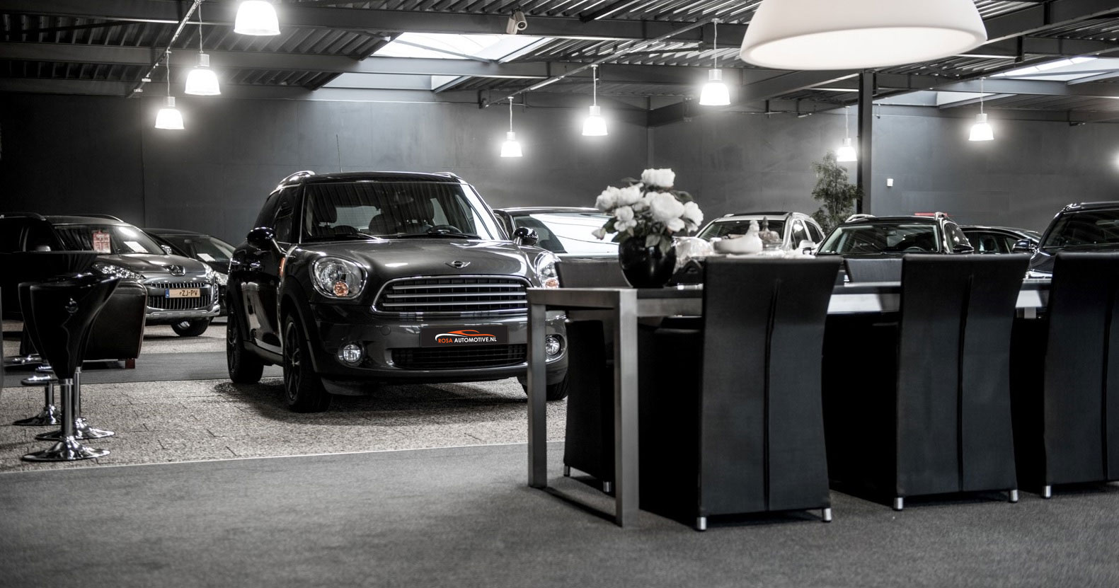 Home Rosa Automotive in Arnhem