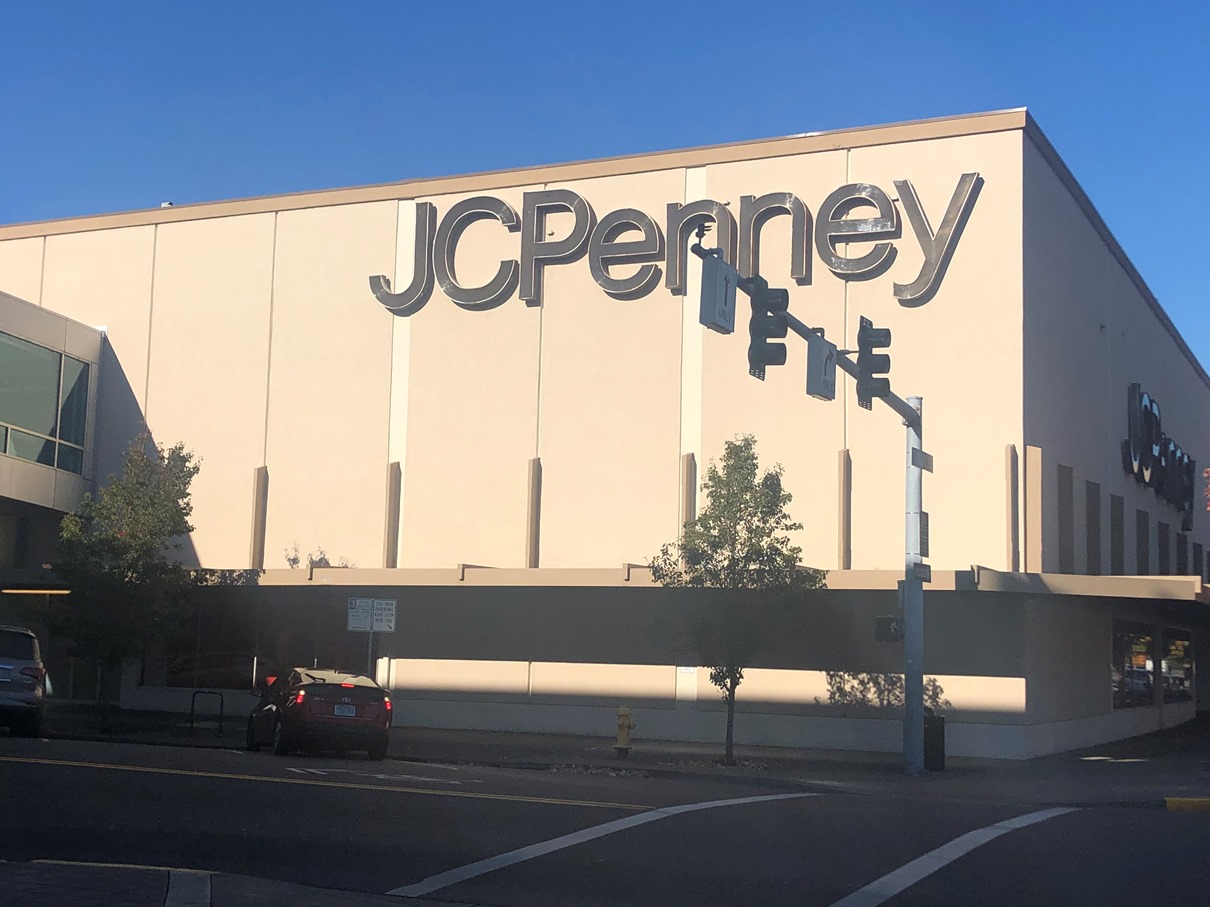 Former JCPenney building sells for 2.9 million SVN Commercial