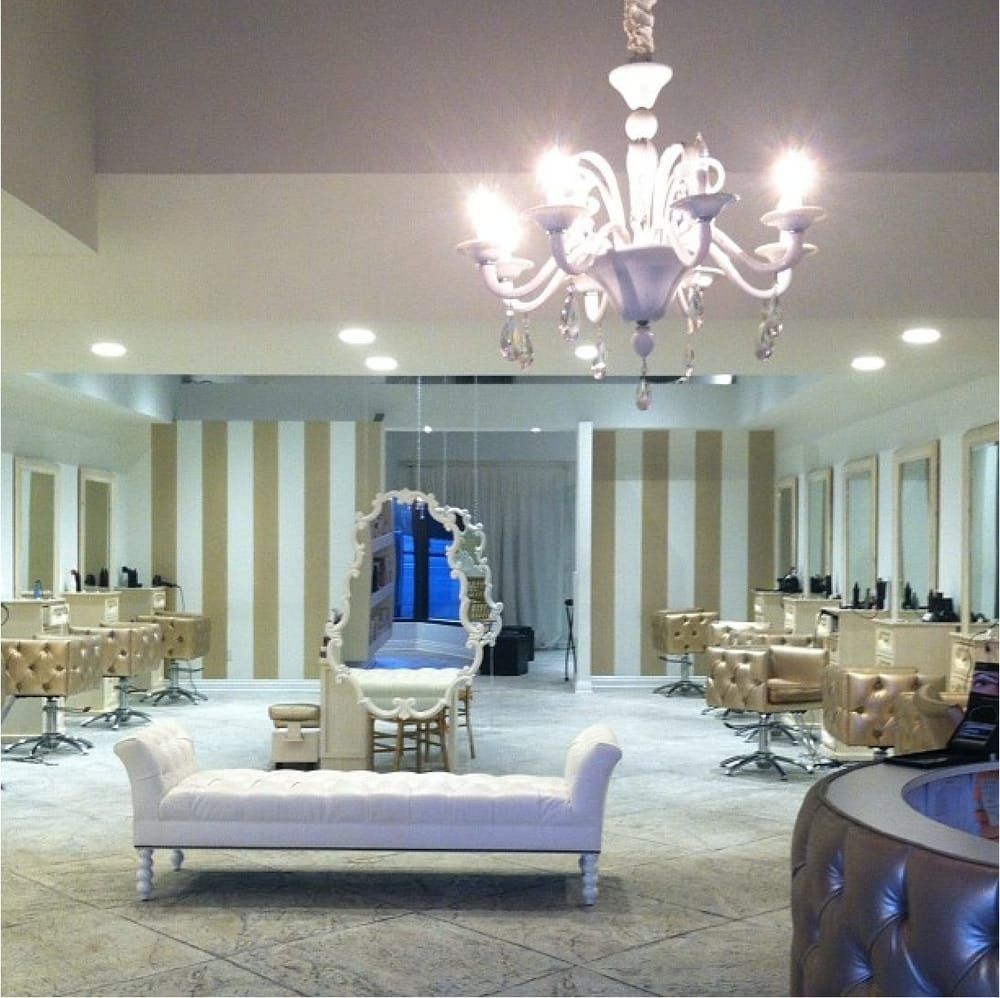 Atelier SAV Beauty Boutique Hair Salon & Spas, Салон красоты в США
