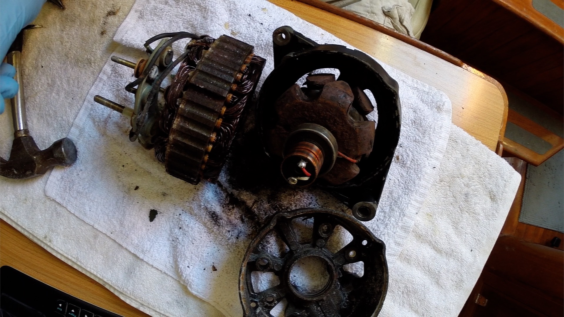 Overnight Anchorage Alternator Autopsy SV Ramble On Tayana 37