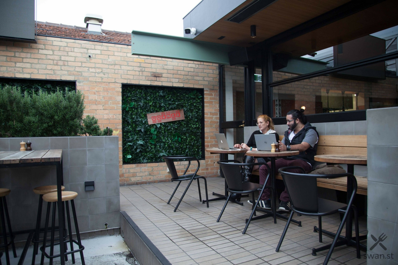 The Corner Hotel Richmond 3121 Swan.st