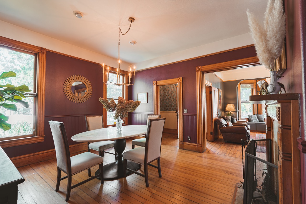 Matriarch Heritage House Ashland, Oregon Swank House