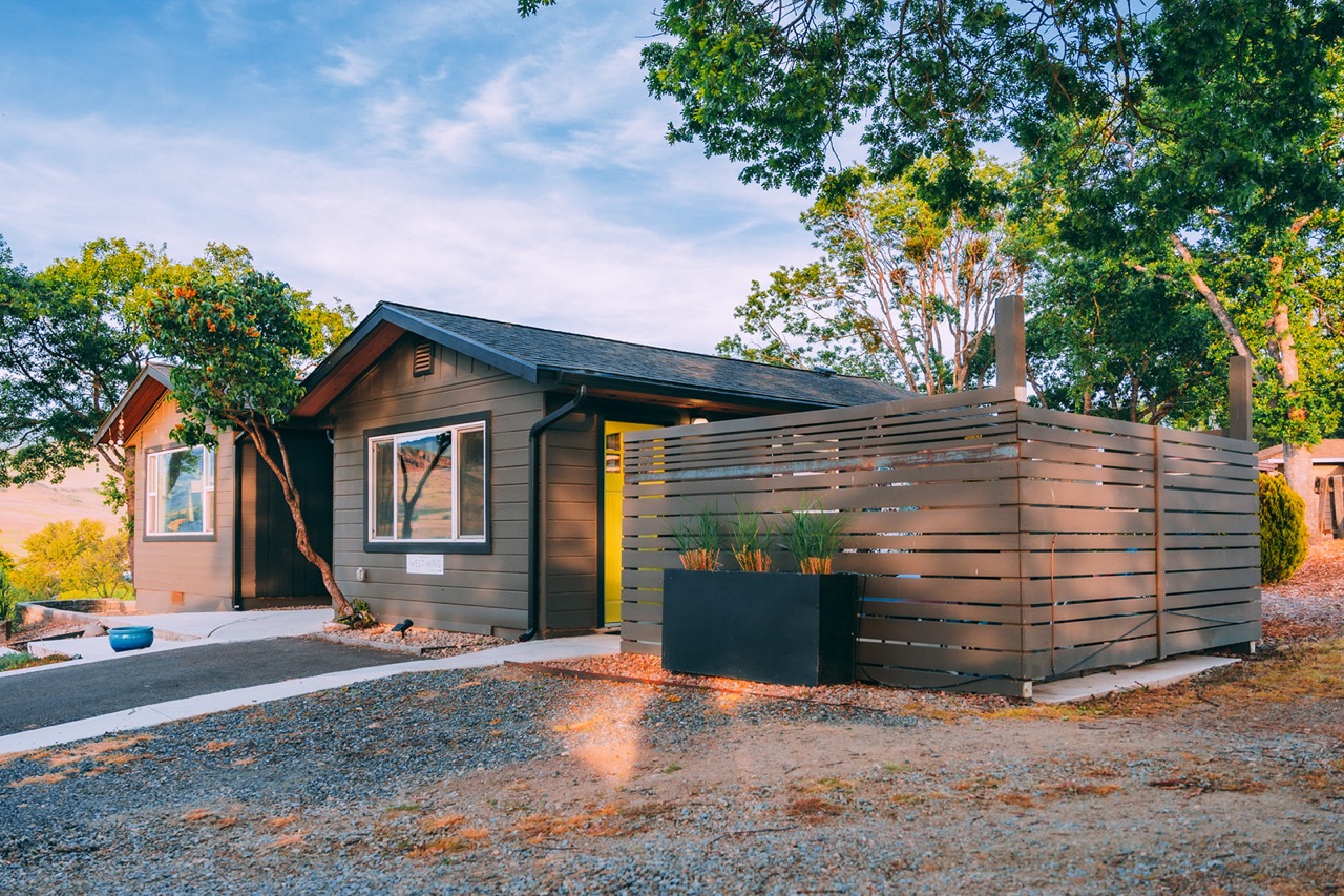 PetFriendly Vacation Rentals Swank House Ashland, Oregon