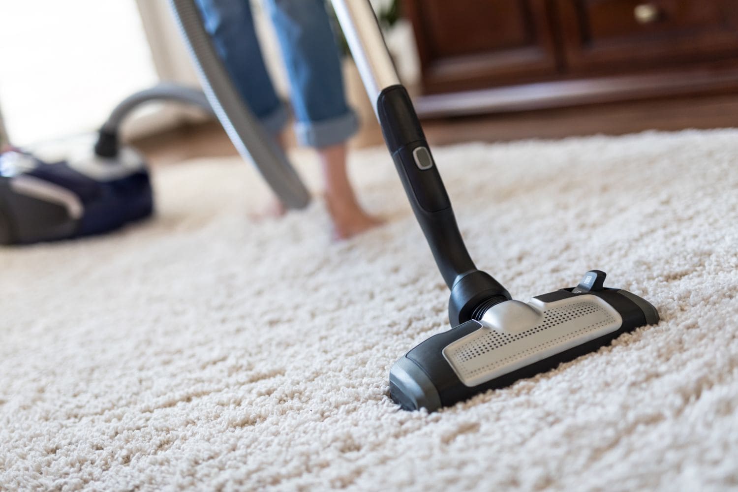 How To Clean A Wool Rug So it Looks Brand New Again Swanky Den